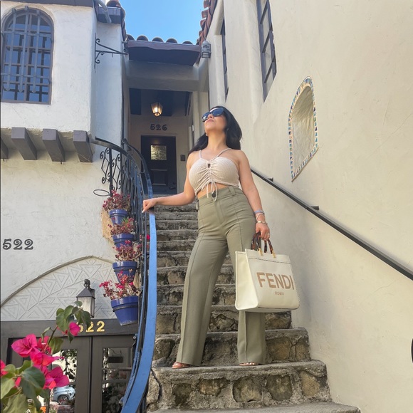 Meet your Posher, Clau - Picture 10 of 15